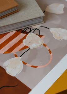 Plagát White Flowers in Striped Vase by Frankie Penwill